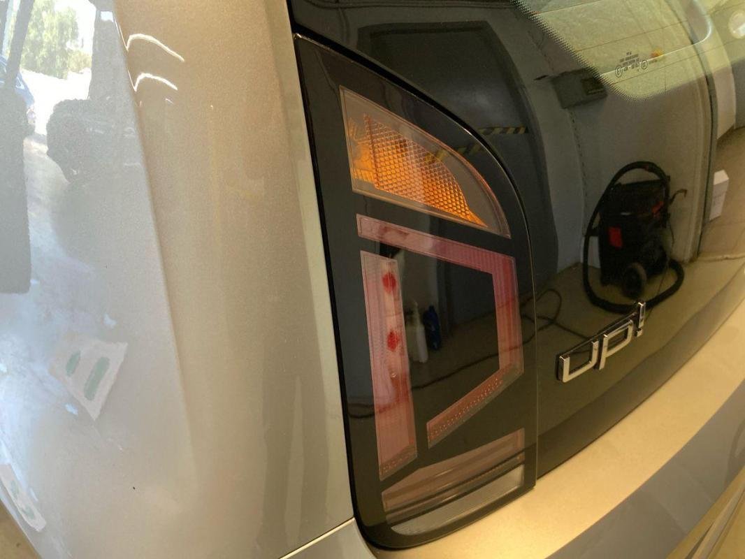 Volkswagen Up! - Photo 30