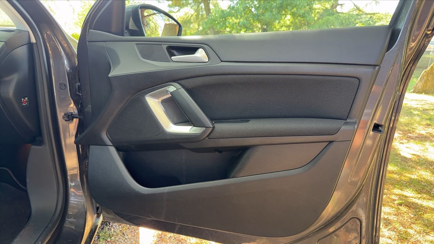 Peugeot 308 - Photo 22