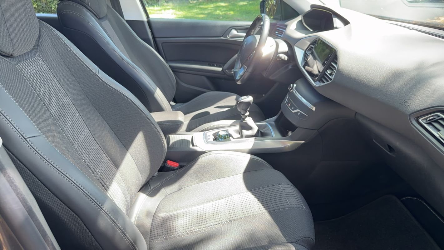 Peugeot 308 - Photo 27