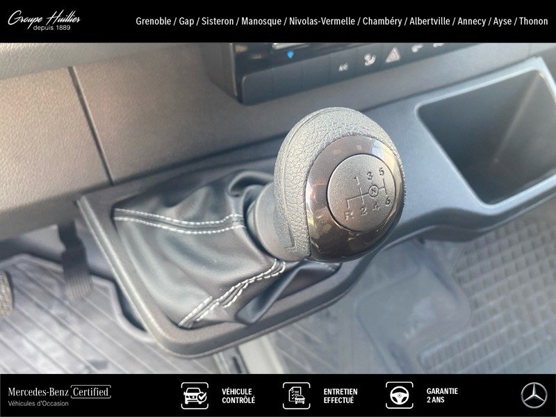 Mercedes Sprinter - Photo 14