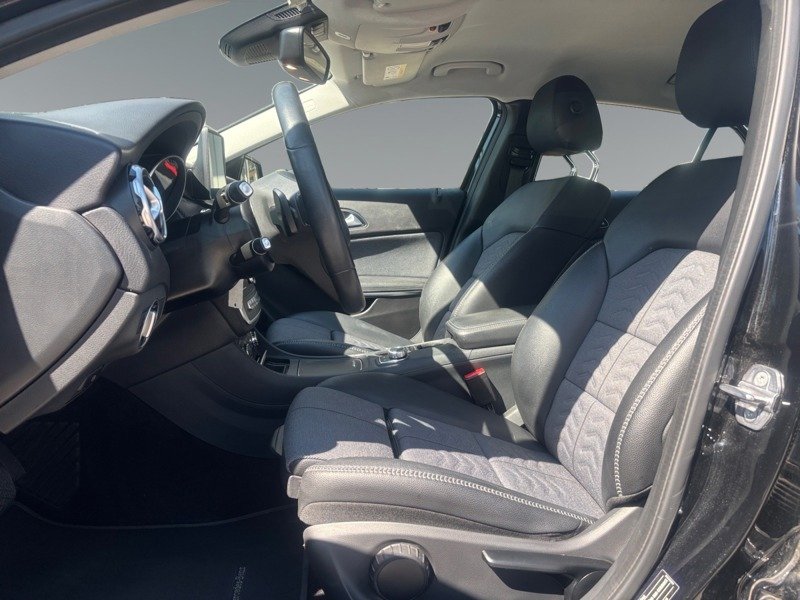Mercedes Gla - Photo 12