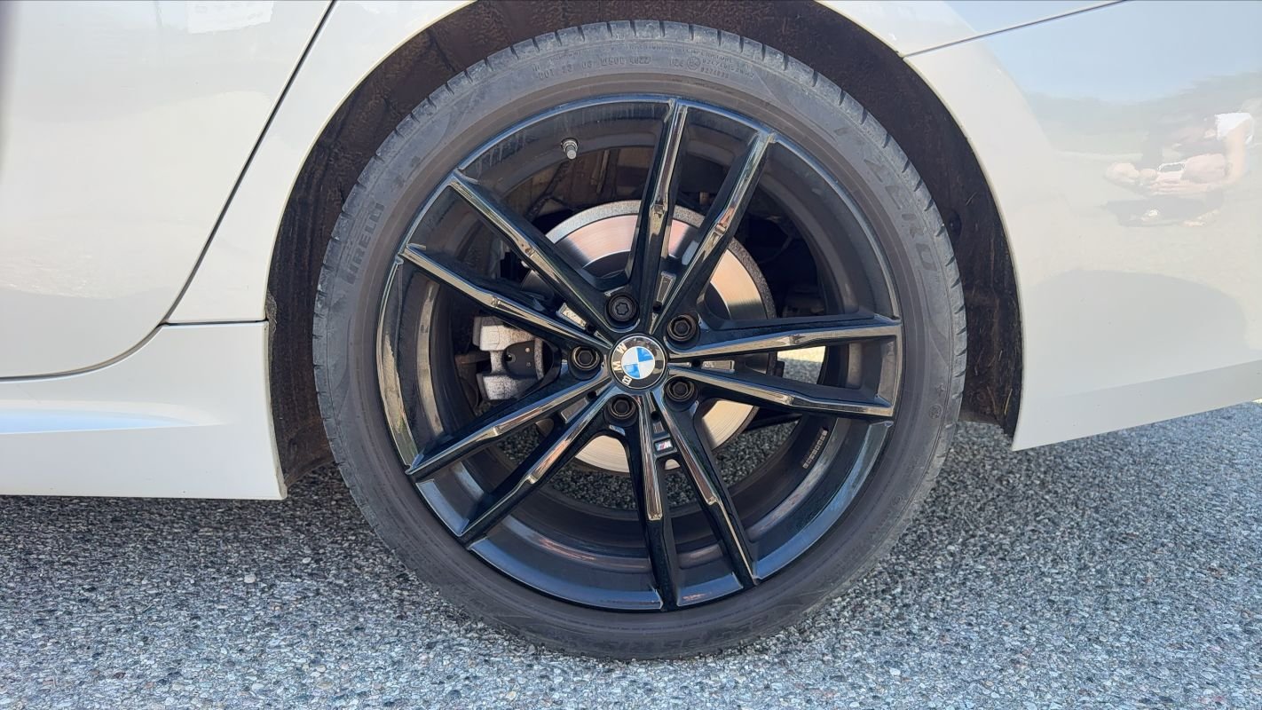 BMW Série 3 - Photo 19