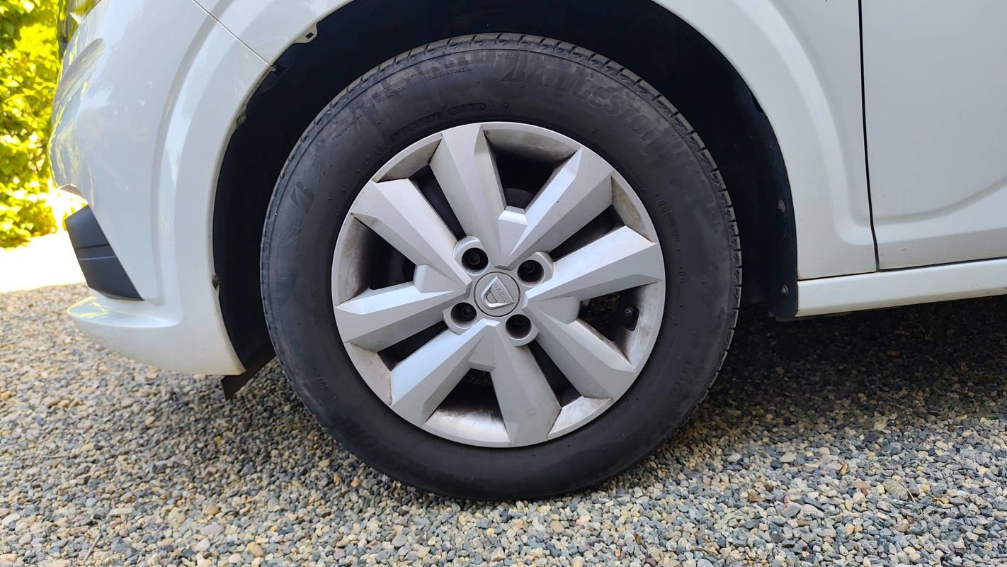 Dacia Sandero - Photo 18