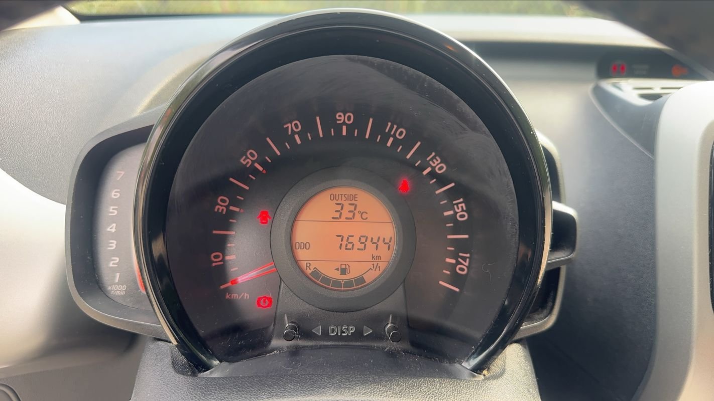 Toyota Aygo - Photo 12