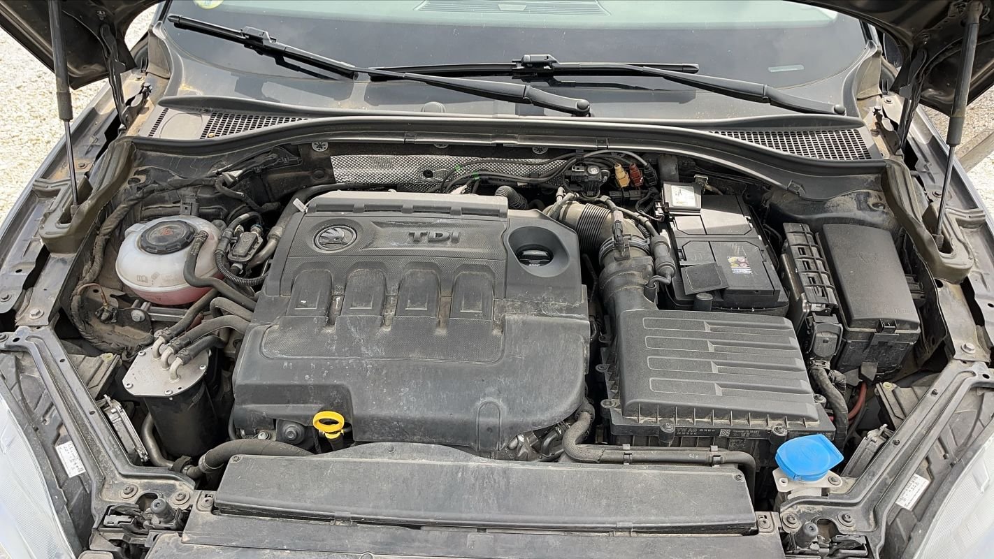Skoda Superb - Photo 15