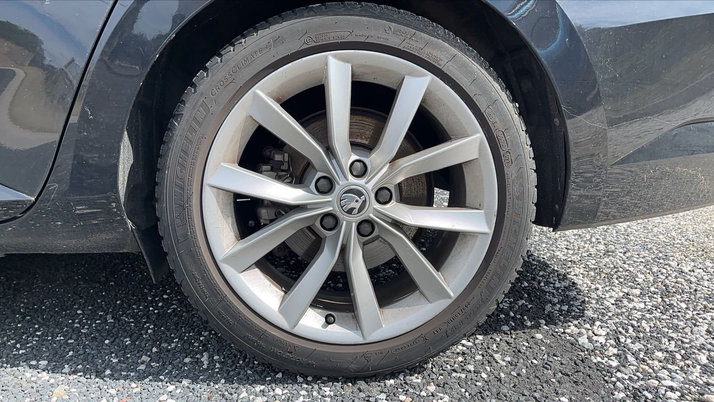 Skoda Superb - Photo 19