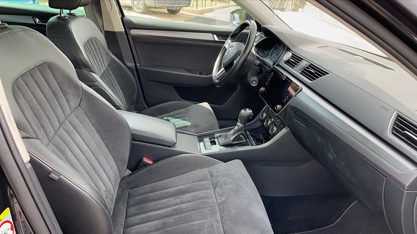 Skoda Superb - Photo 28