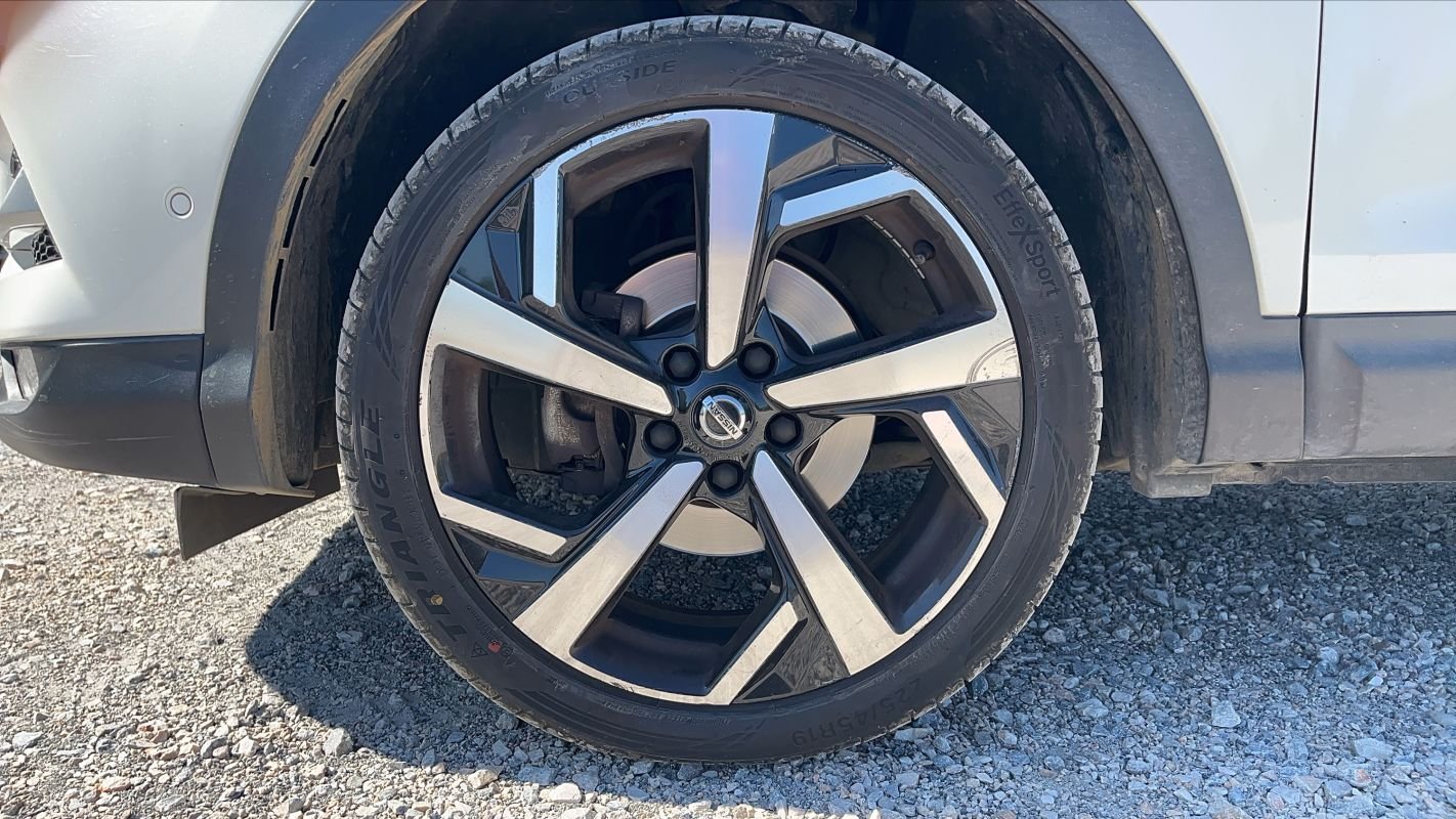 Nissan Qashqai - Photo 18