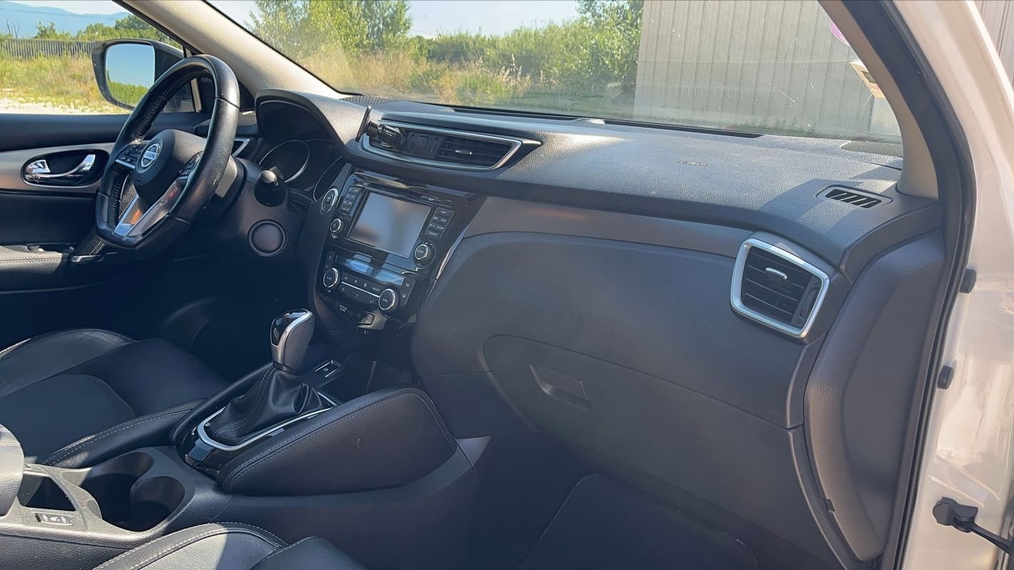 Nissan Qashqai - Photo 10