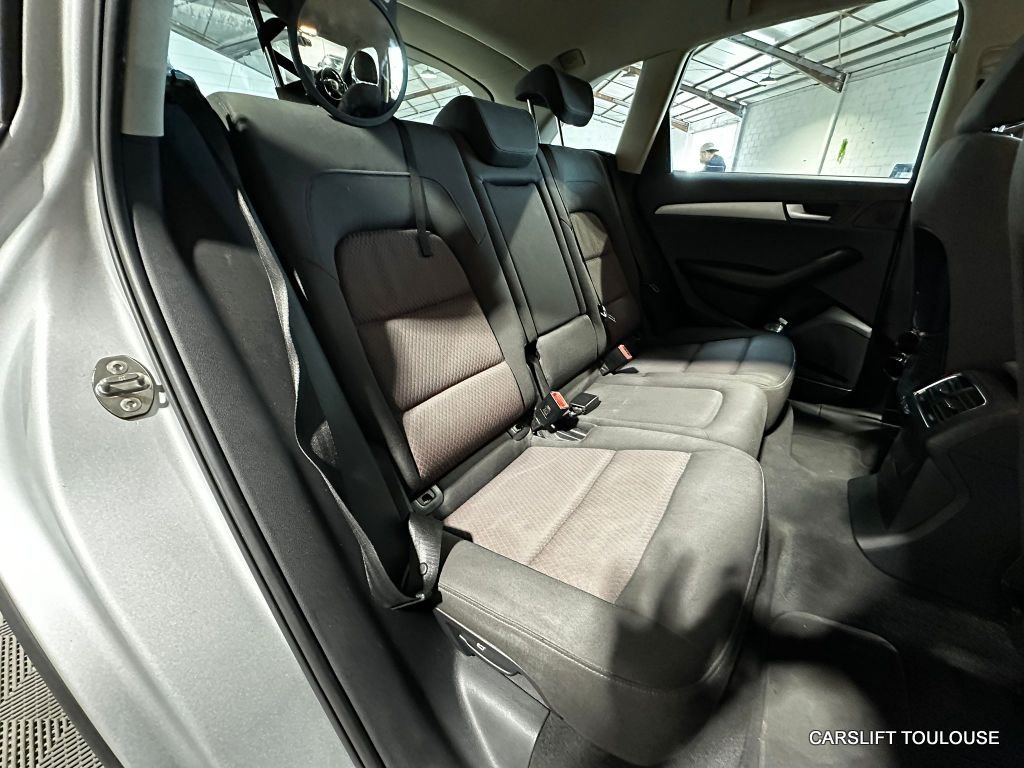Audi Q5 - Photo 13