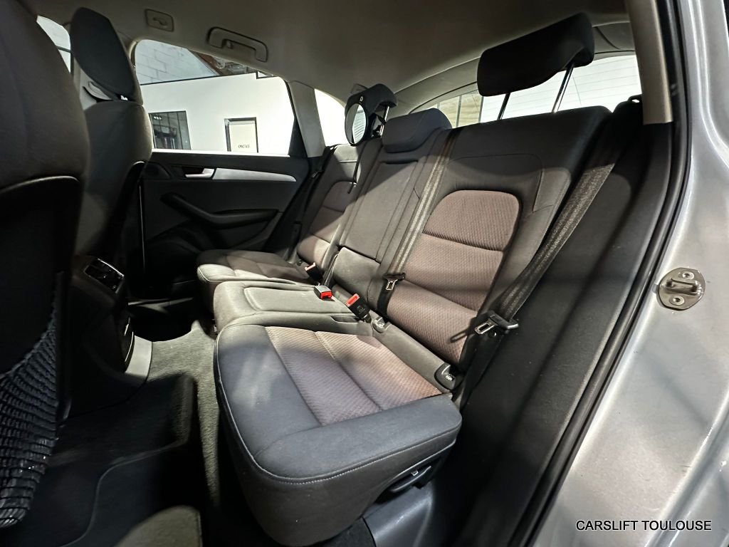Audi Q5 - Photo 14