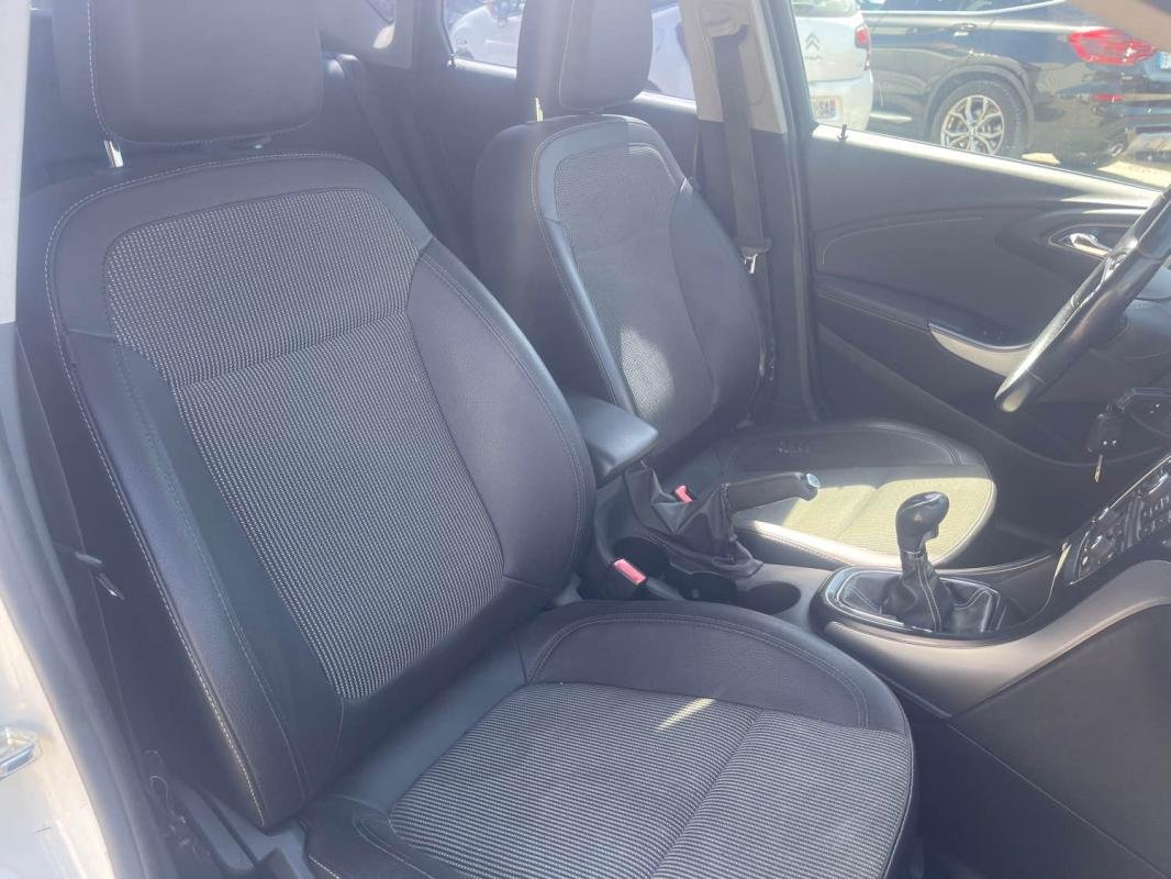 Opel Astra - Photo 13
