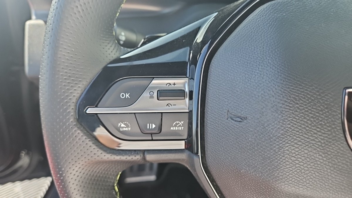 Peugeot 308 SW - Photo 15
