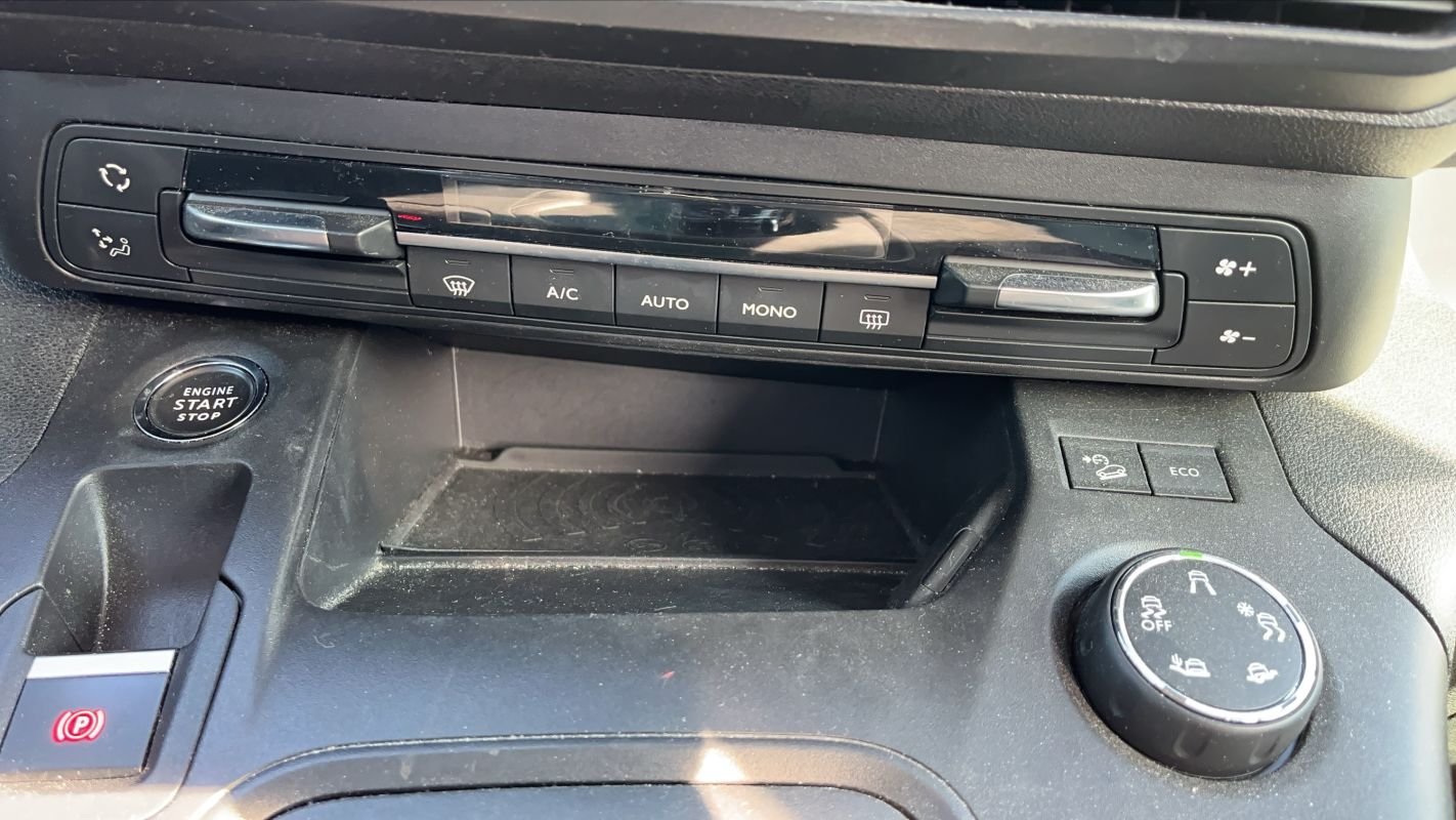 Citroën Berlingo - Photo 24