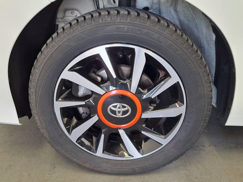 Toyota Aygo - Photo 4