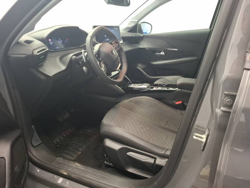 Peugeot 208 - Photo 13