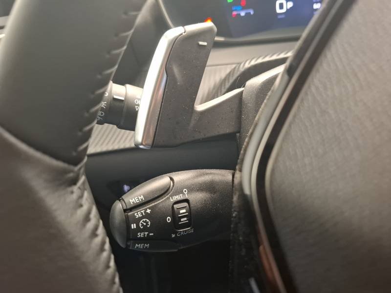 Peugeot 208 - Photo 18