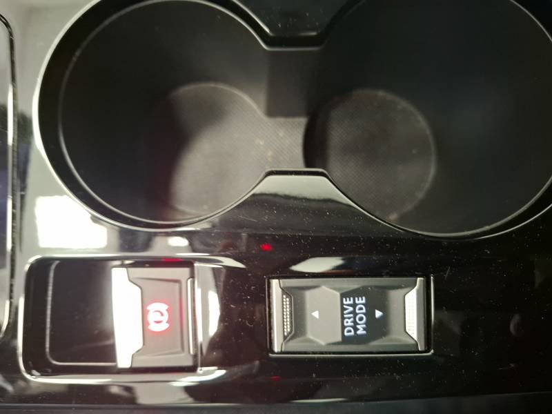 Peugeot 208 - Photo 29