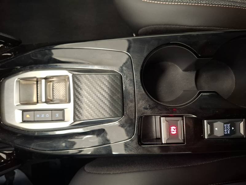 Peugeot 208 - Photo 28