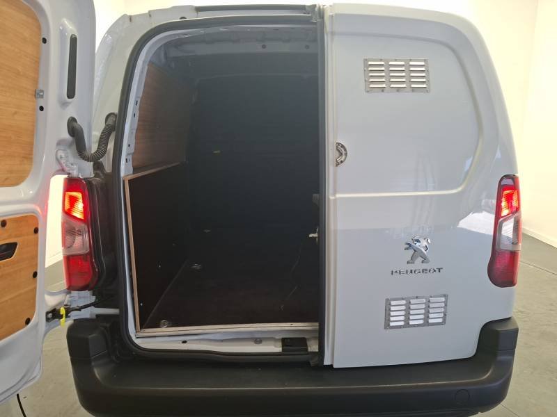 Peugeot Partner - Photo 10