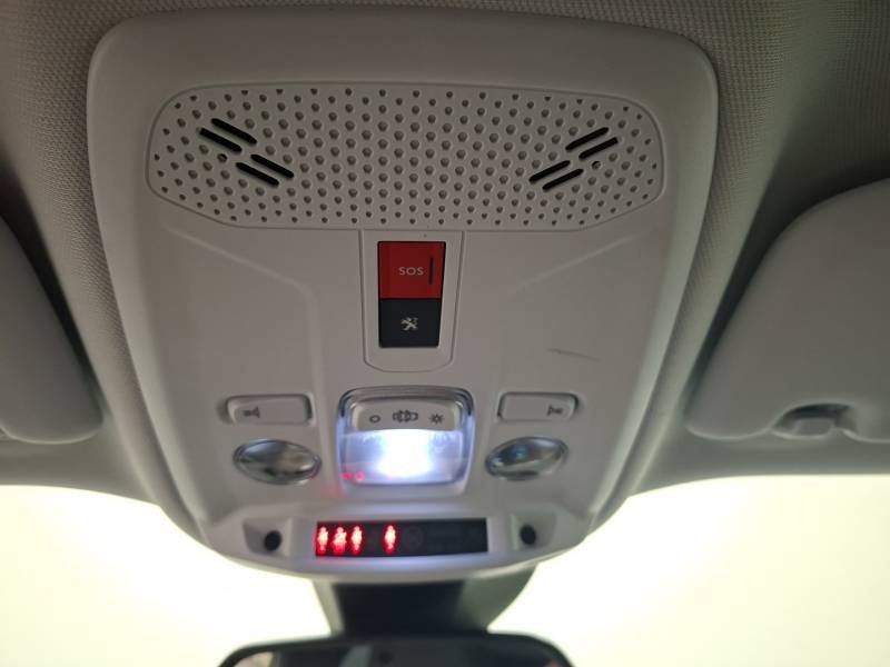 Peugeot 2008 - Photo 15