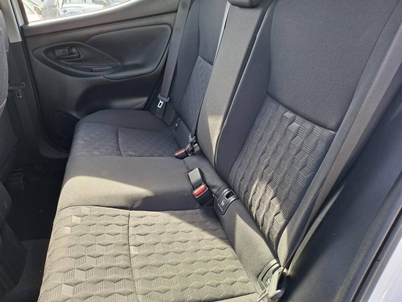 Toyota Yaris - Photo 18