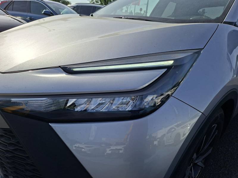 Toyota C-HR - Photo 11
