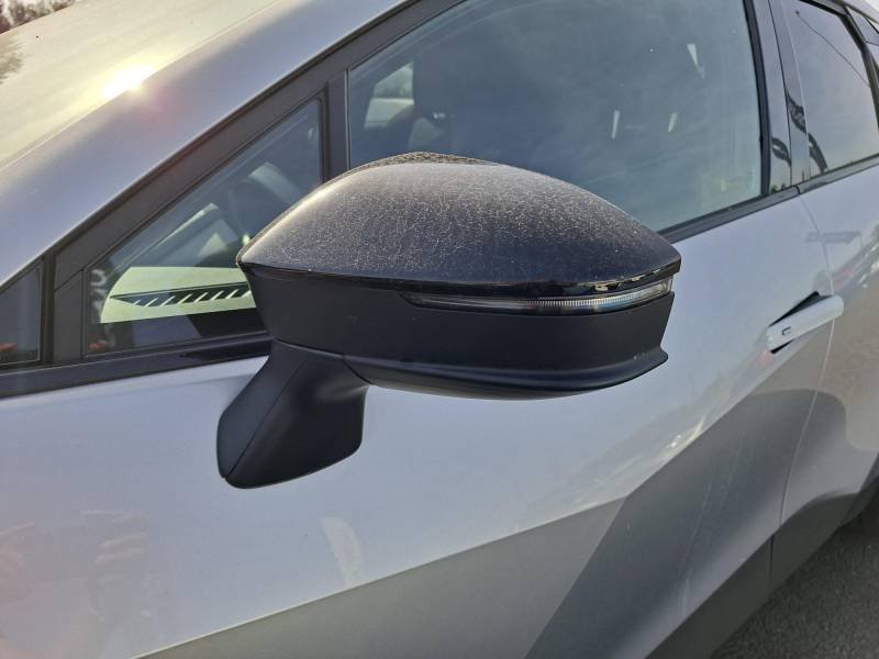 Toyota C-HR - Photo 12