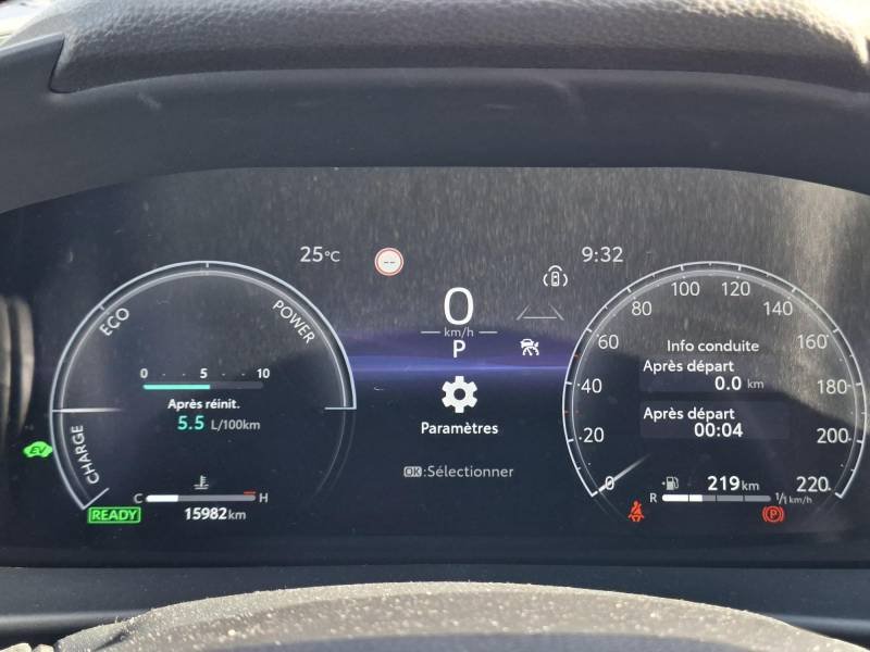 Toyota C-HR - Photo 24