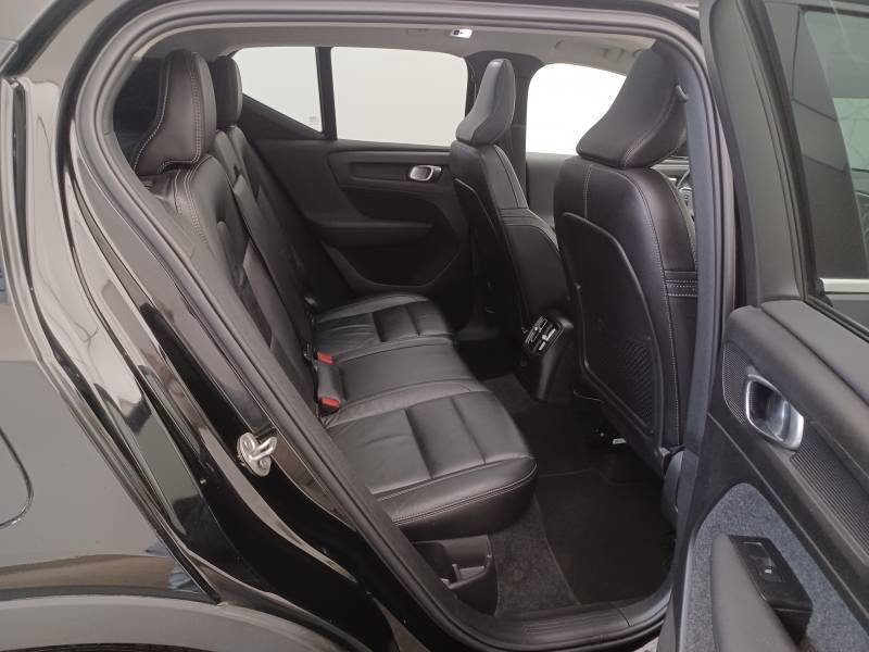 Volvo XC40 - Photo 15