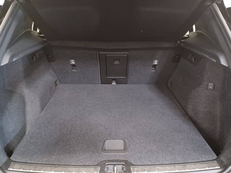 Volvo XC40 - Photo 16