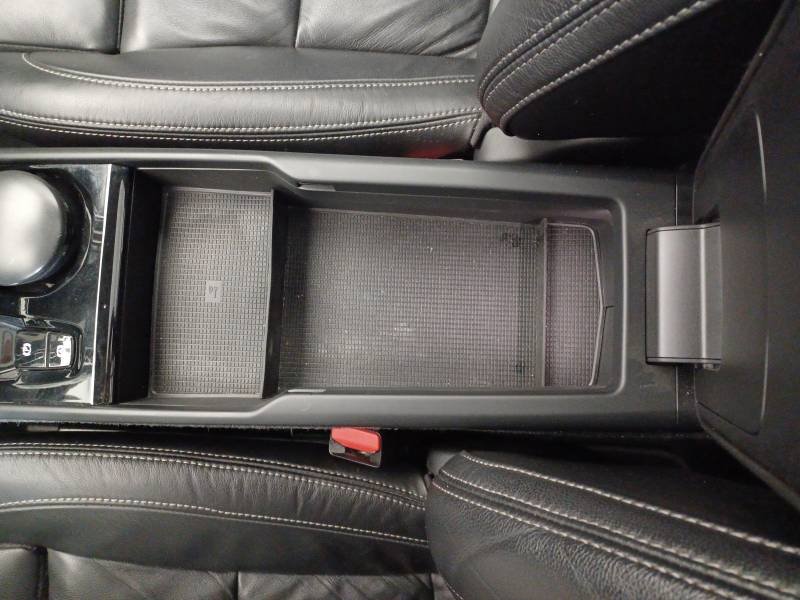 Volvo XC40 - Photo 25