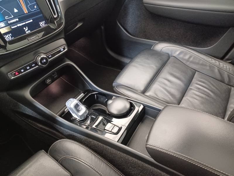 Volvo XC40 - Photo 26
