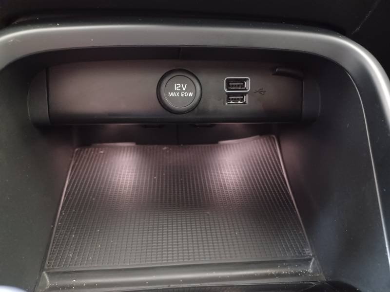 Volvo XC40 - Photo 29