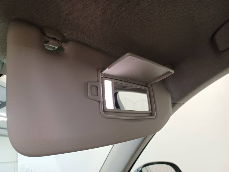 Volvo XC40 - Photo 41