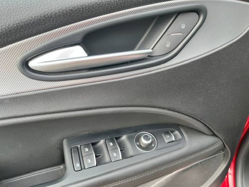 Alfa Romeo Stelvio - Photo 16