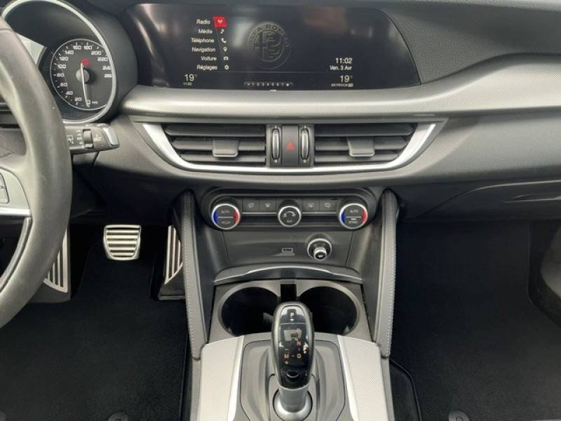 Alfa Romeo Stelvio - Photo 17