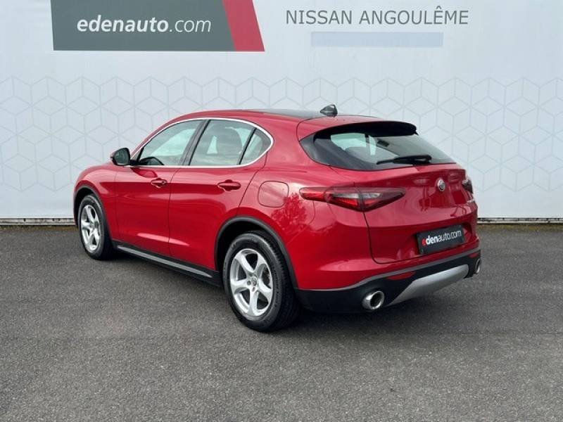 Alfa Romeo Stelvio - Photo 2