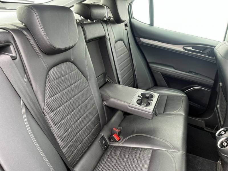 Alfa Romeo Stelvio - Photo 23