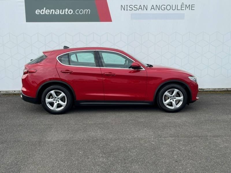 Alfa Romeo Stelvio - Photo 4