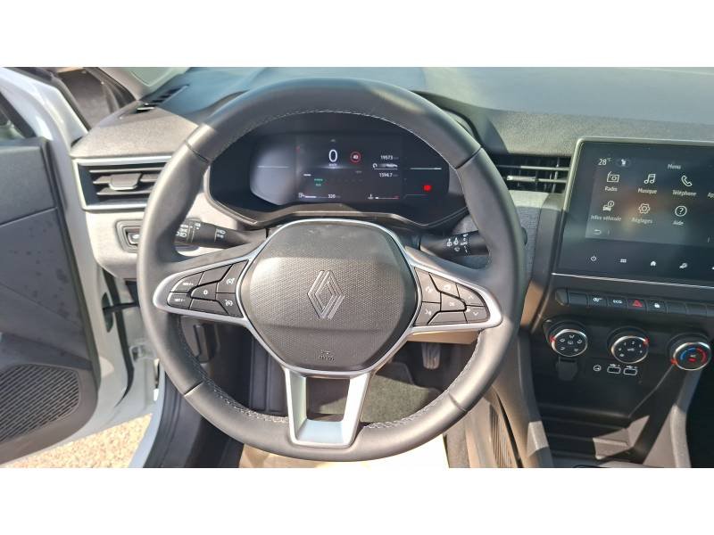 Renault Clio - Photo 18