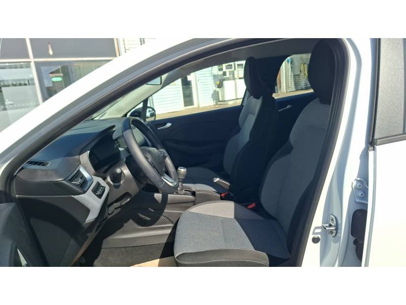 Renault Clio - Photo 25