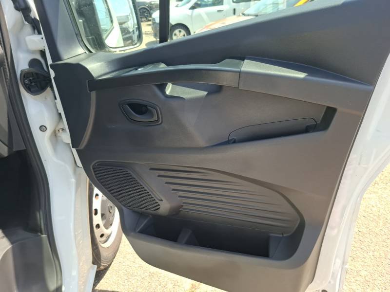 Renault Trafic - Photo 18