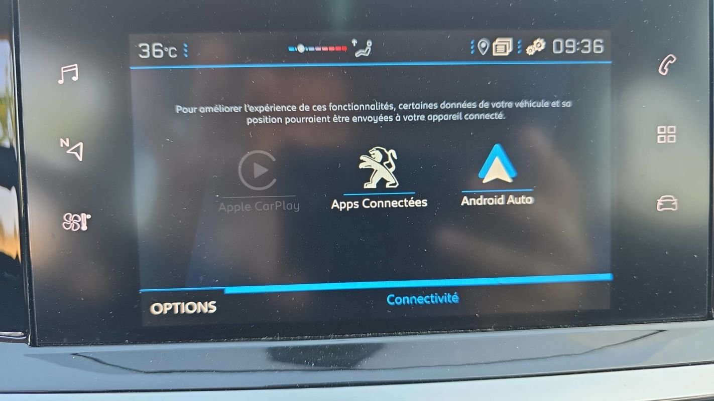 Peugeot 208 - Photo 13