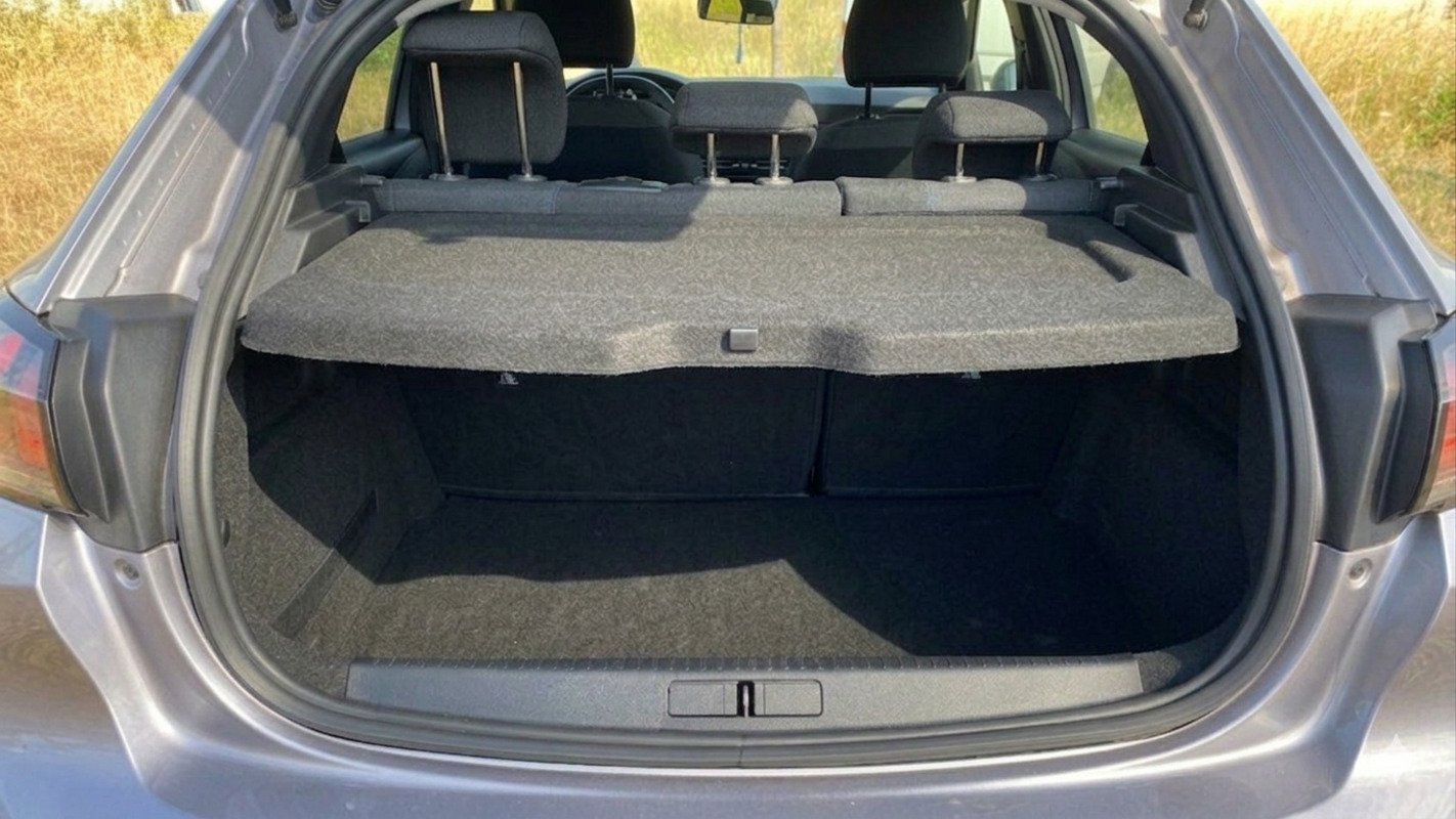 Peugeot 208 - Photo 14