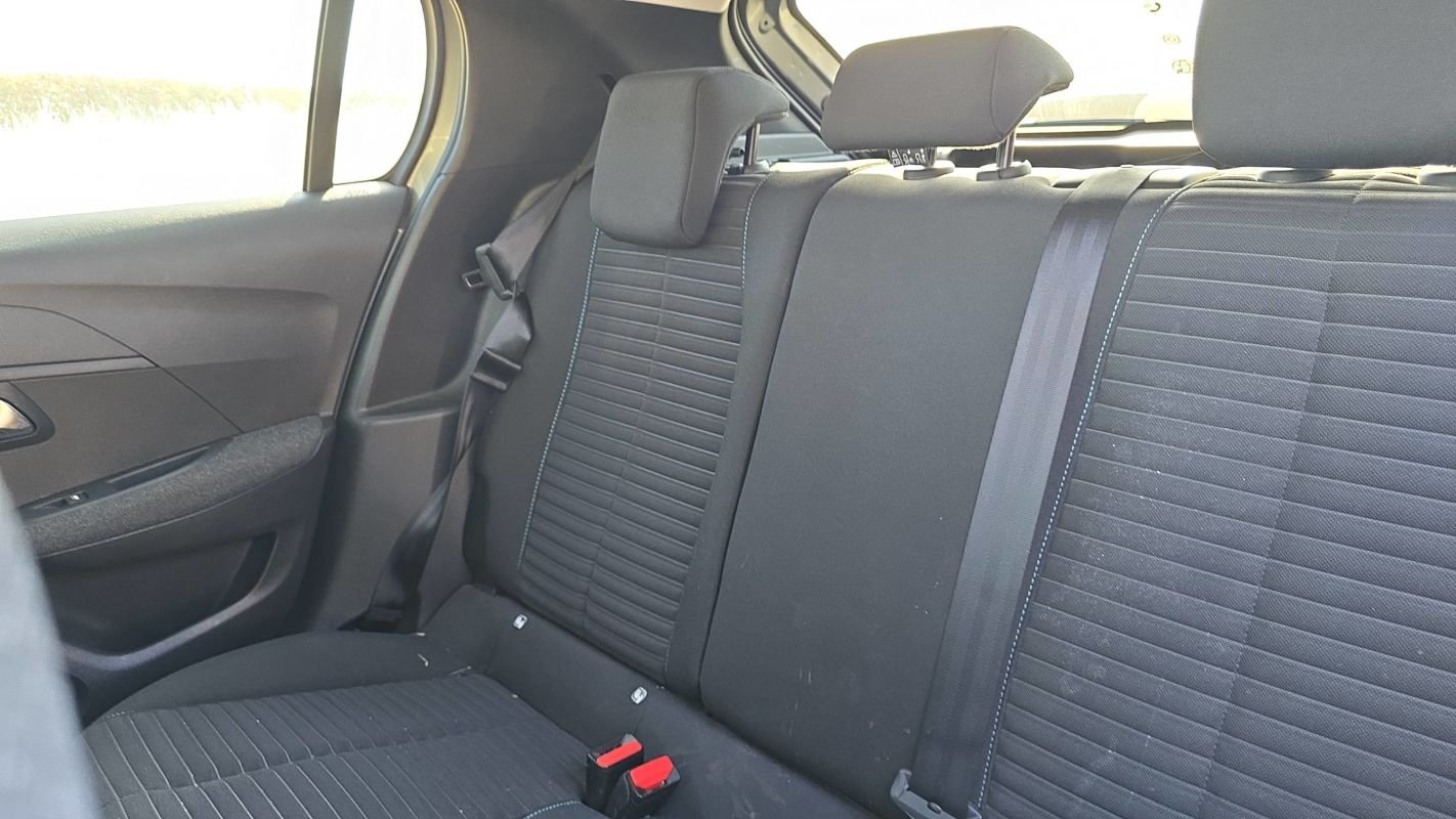 Peugeot 208 - Photo 9