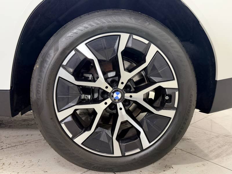 BMW X3 - Photo 11