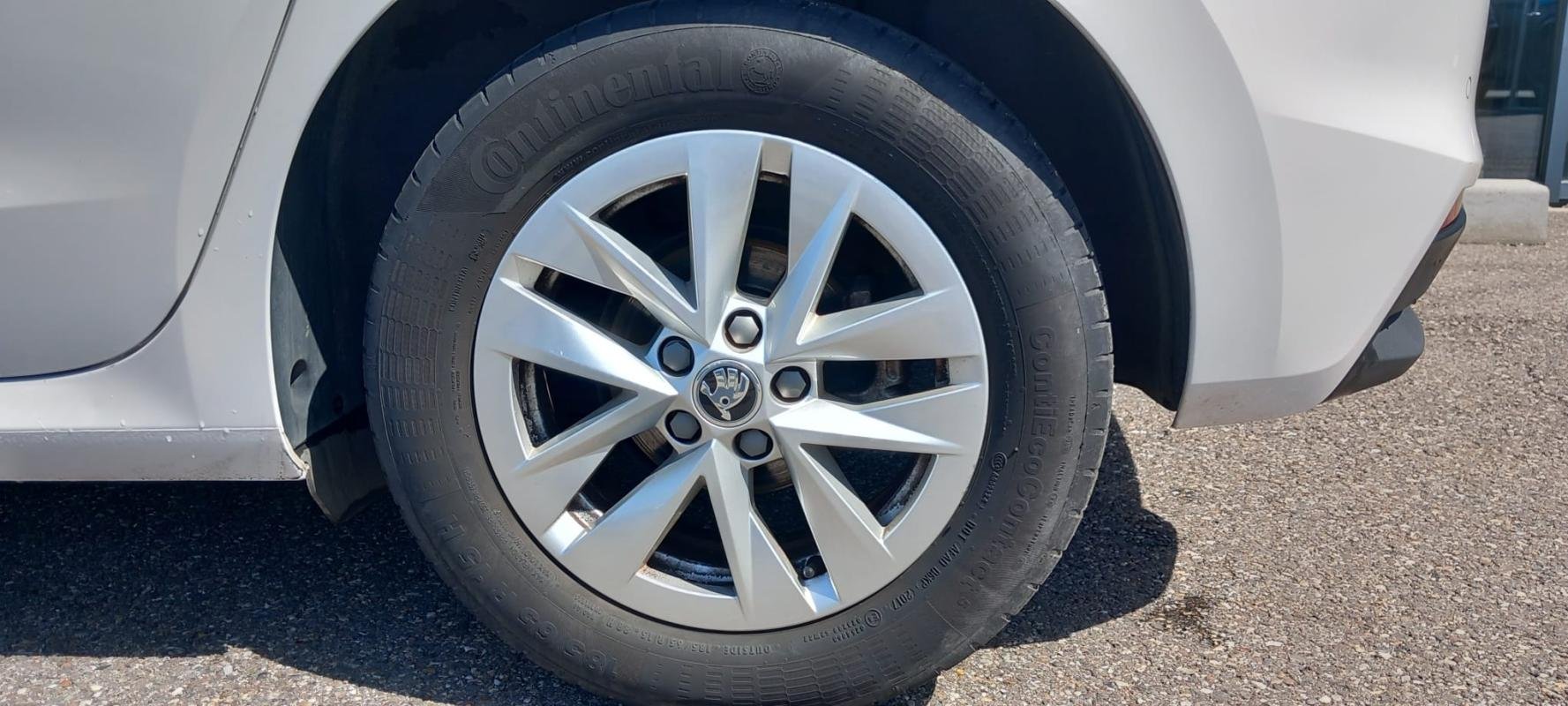 Skoda Fabia - Photo 8