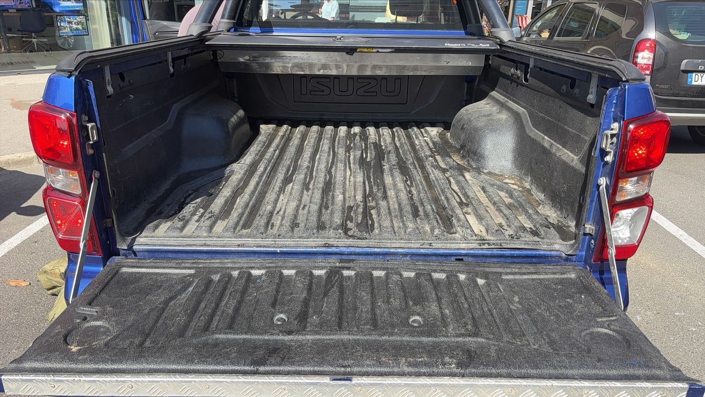 Isuzu D-max - Photo 14