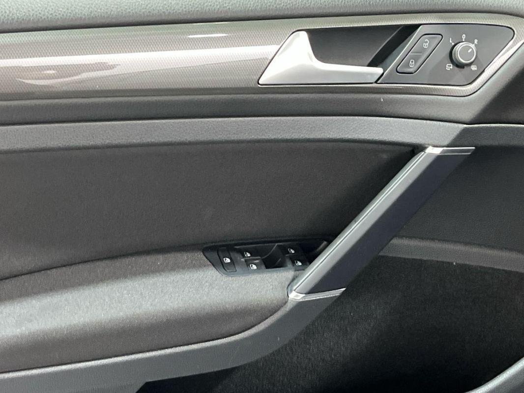 Volkswagen Golf - Photo 15